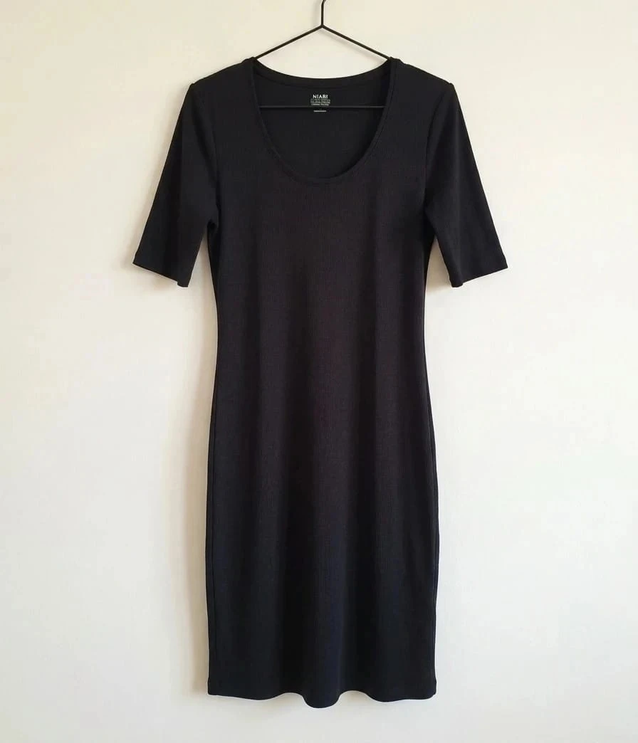 Robe courte et ajustée, Taille L, Marque Kiabi